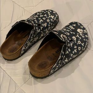 Disney Birkenstock Mickey kids clogs